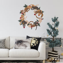 Charger l'image dans la galerie, Autocollant mural - La couronronne